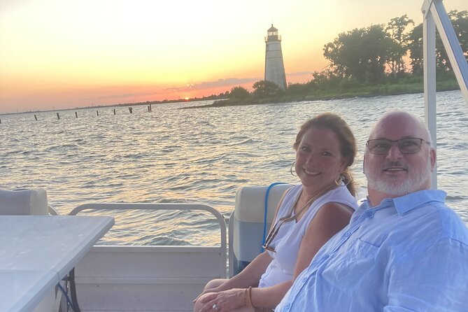2-Hour Date Night and Sunset Cruise Near New Orleans - Second hour: T Rivers Bar & Grill