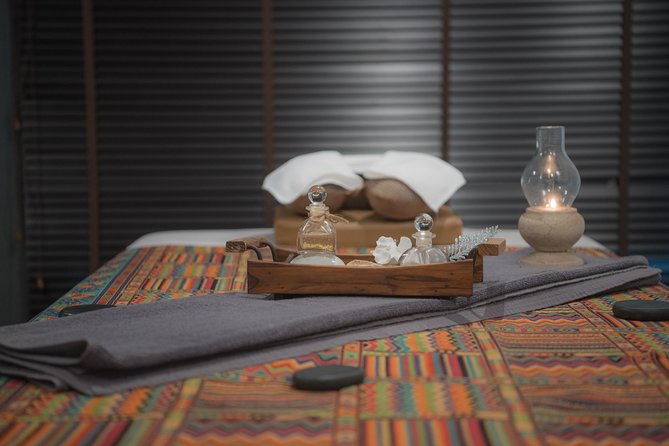 3 Hrs Sweet Couple Honeymoon in The Home - Free Transportation (For 2 Person) - Tea and snacks close the visit