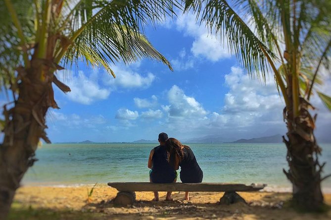 5 Hour Romantic Hawaii Jeep Tour - Makai Research Pier and Judd Trail add variety