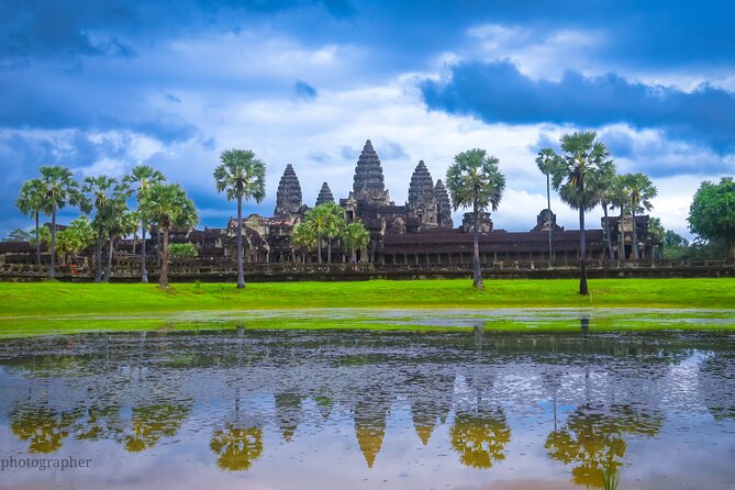 6-hour Angkor Sunrise & Private Tour (Solo, Couple & Family ) - Angkor Wat: more than a sunrise photograph