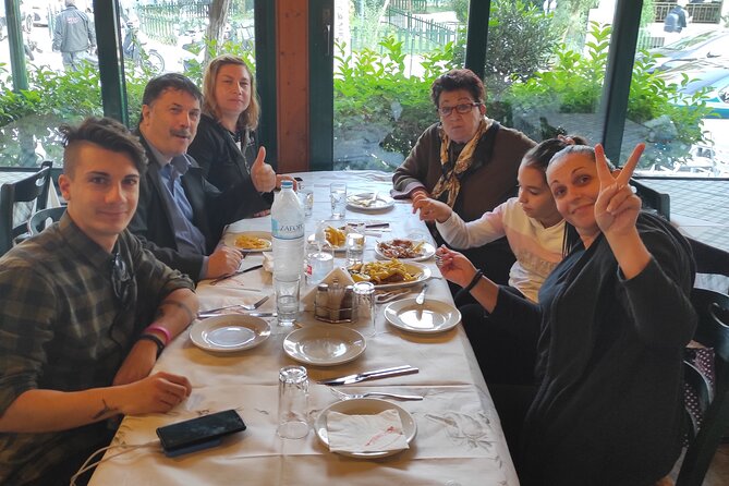 6-Hour Private Luxury Tour in Athens: Exclusively for couples - What the driver-guide adds to the day