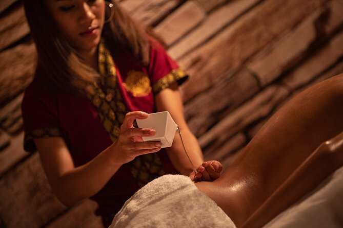 60 min Couple's Massage to Choose and 30 min Floral Bath THAI MASSAGE ALURA - Timing, transport, and cancellation