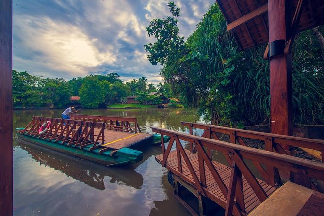 8-Day Romantic Honeymoon Tour - Day 1: A soft landing in Negombo