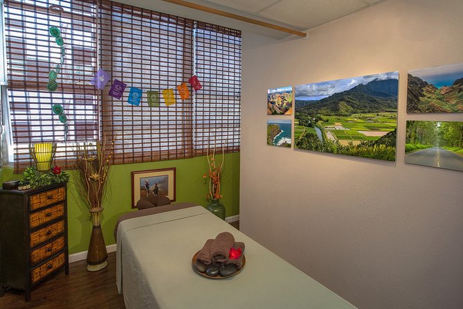 90 Minute Couples Massage - What the 90-minute couples massage actually offers