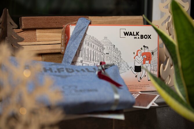 A box for a romantic walk in the city center of Vienna - A romantic walk with a little purpose
