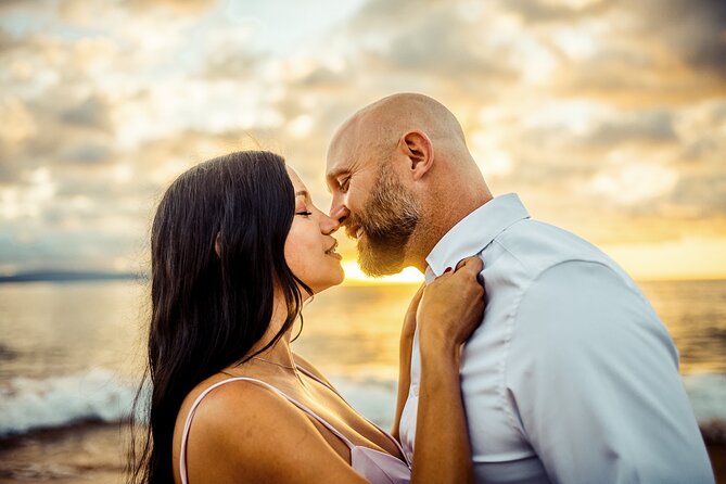 A Romantic Photoshoot for 2 in Maui - Who gets the most value from this experience
