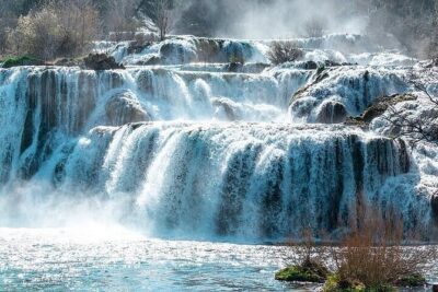 Airport Zadar or Zadar to Split via Krka waterfalls for singles or couples