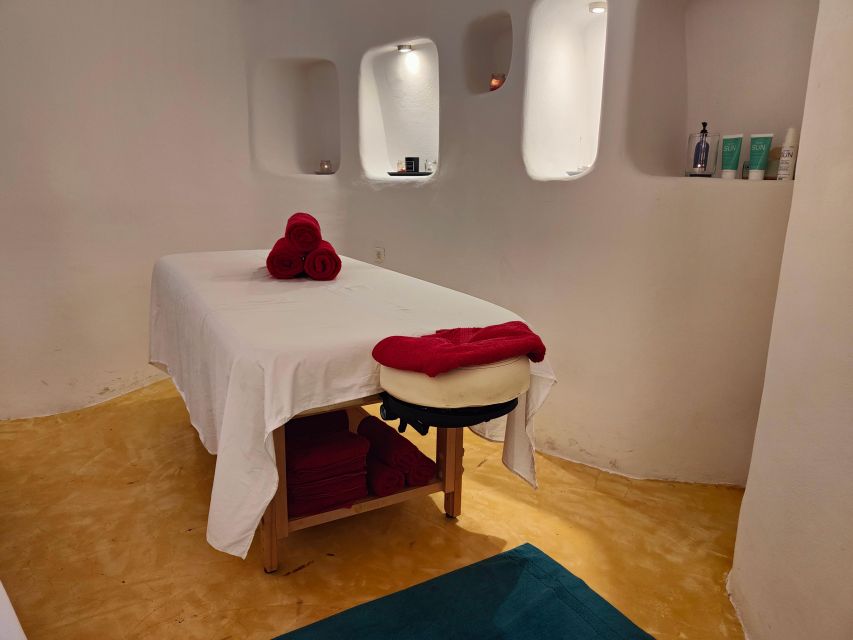 Akrotiri: Aromatherapy Couples Massage - The atmosphere and service