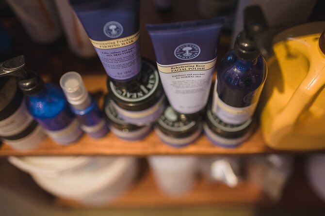 Akrotiri: Couples' Aromatherapy Massage - The 60-minute and 90-minute choices