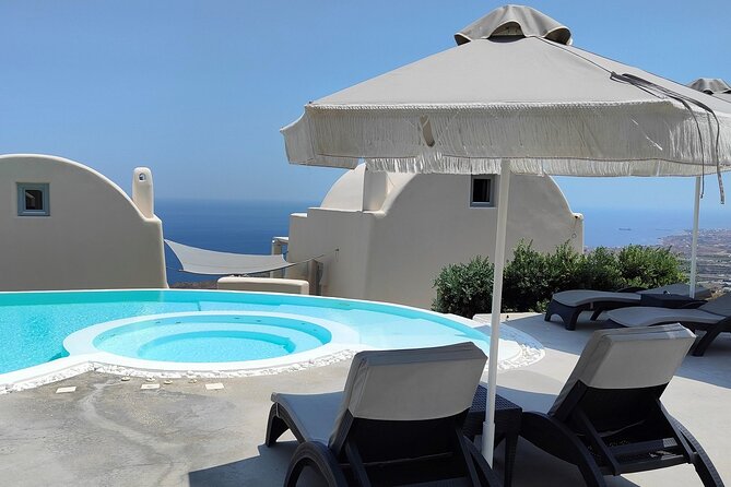 Akrotiri: Couples Massage & Pool Day Access - The candlelit room and couples atmosphere