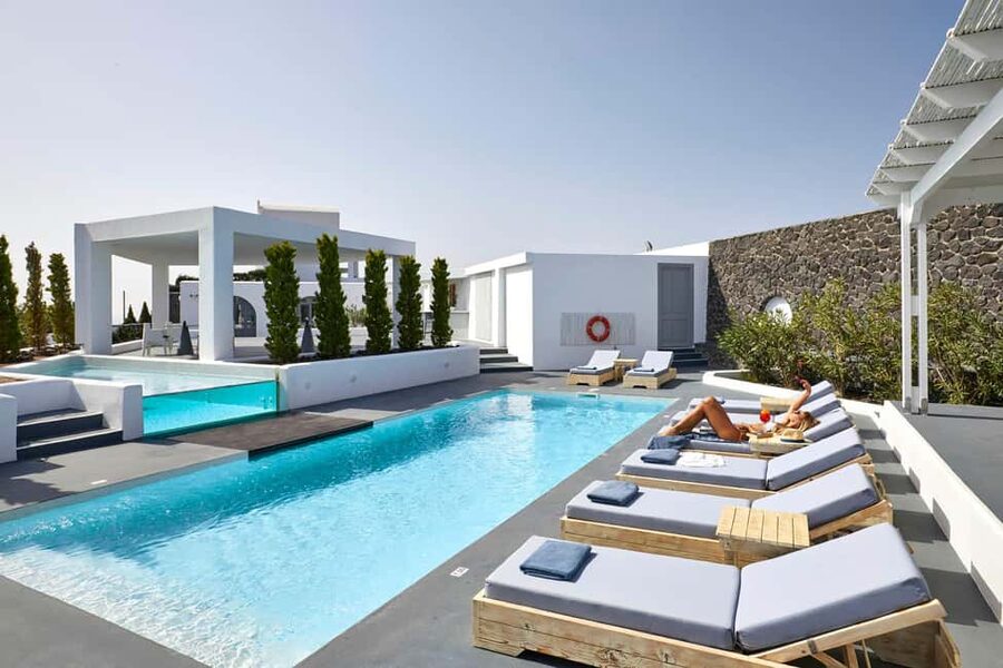 Akrotiri:Departure Day Spa Experience Couples Massage & Pool - Therapist preferences and the extra charge