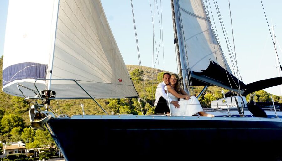 Alcudia: Romantic Sailing Trip with Diner for 2 - Setting out from Bonaire at 4:00 PM