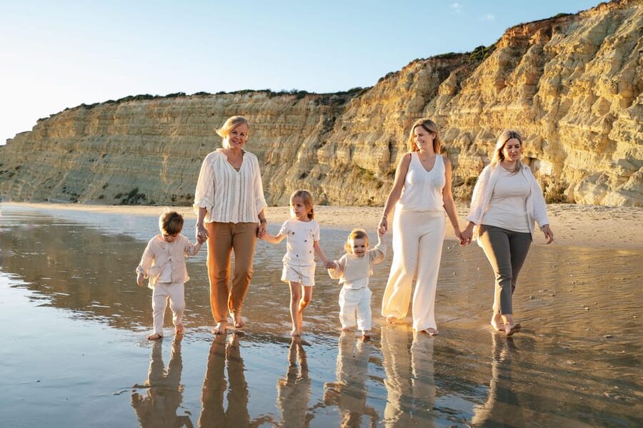 Algarve: 1 hour Couple & Family Photoshoot - Is $259 good value?