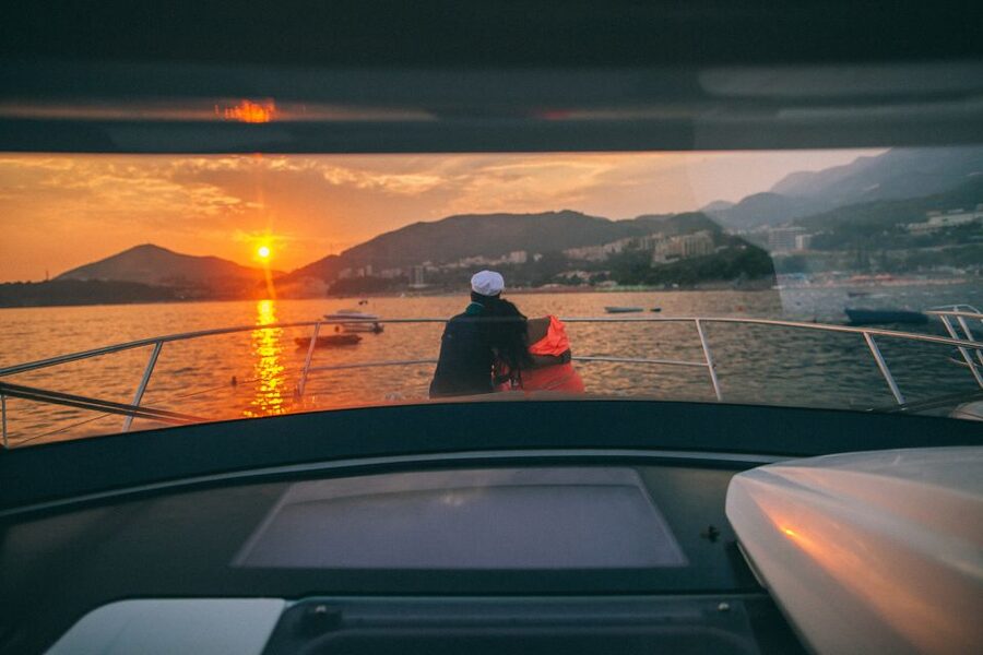 Amalfi Coast: Romantic Sunset Cruise with Music & Cocktails - What this Amalfi sunset cruise is really like