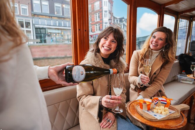 Amsterdam: Romantic Canal Cruise with Optional Bubbles & Bites - The Nine Streets and the nightlife quarter