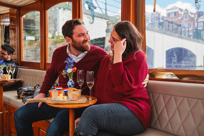 Amsterdam: Romantic Canal Cruise with Optional Bubbles & Bites - What the bubbles and bites really add