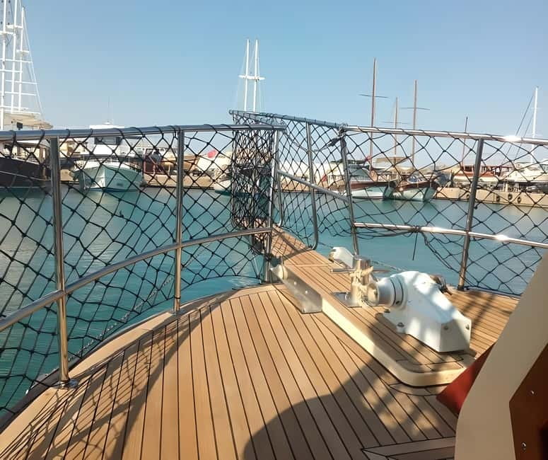 Antalya/Kemer: Phaselis Yacht Trip for Families and Couples - Phaselis Bay and the ancient port city