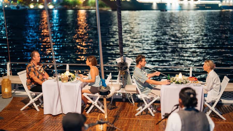 Bali/Benoa: 5-Course Romantic Evening Cruise With Live Music - Key details before you book