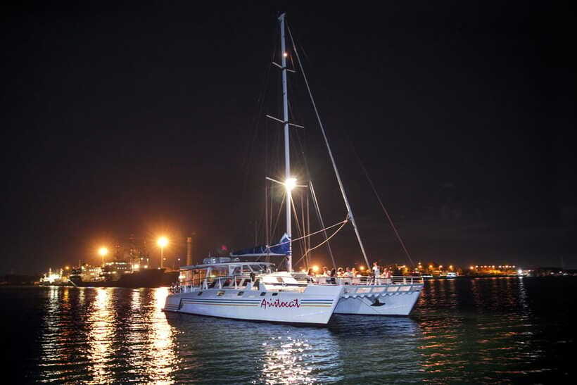 Bali/Benoa: 5-Course Romantic Evening Cruise With Live Music - Who will enjoy this cruise most