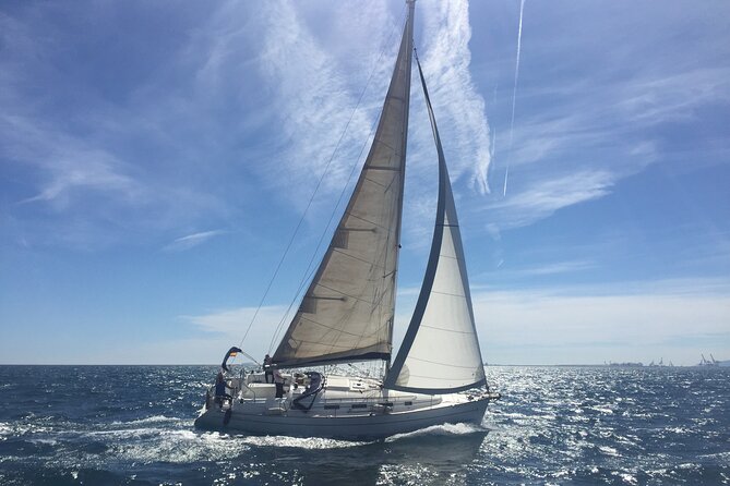 Barcelona Private Romantic Sailing Tour - Is $346.12 Good Value for Two?