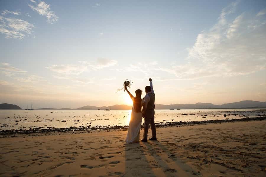 Beach Proposal at My Beach Resort - Planning the proposal without giving away the surprise