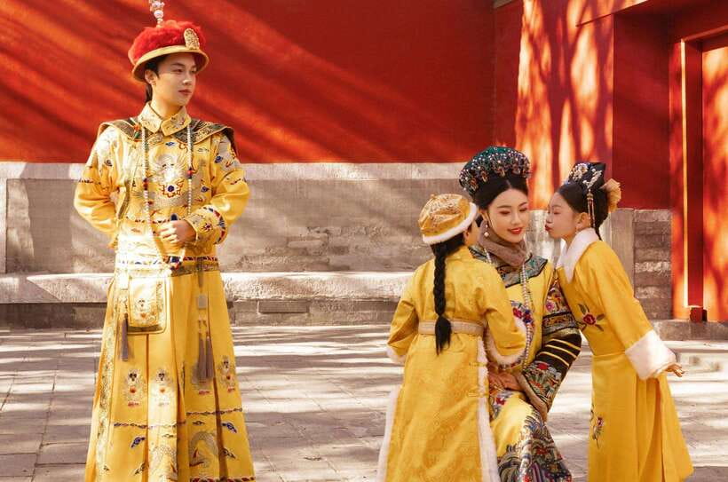 Beijing: Hanfu Experience & Photo Shoot – Family & Couples - What You Receive After the Shoot