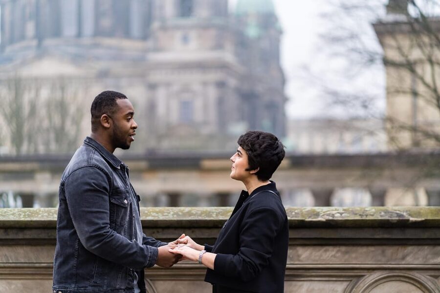 Berlin Love Story: Surprise Proposal Photography Session - Museum Island and the 55-minute photo stop