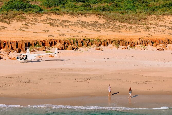 Broome: Romantic 45-Min Private Helicopter Flight & Beach Picnic - James Price Point’s red cliffs