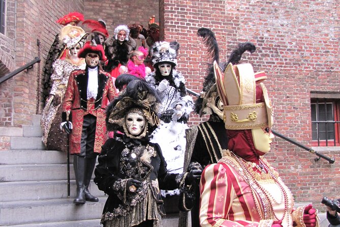 BRYGGJA ROMANTICA - 3 Hour Romantic Tour in Bruges - Burg Square reveals a joke most people miss