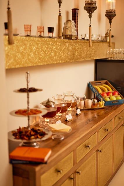 Budapest: Couple Holistic Swedish Massage with Jacuzzi Time - Who will enjoy this spa experience most?