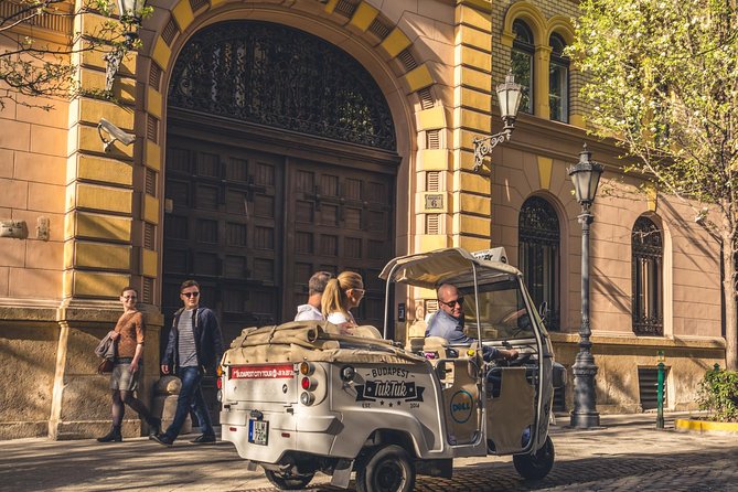 Budapest Romantic Private Tuk Tuk Tour - An optional detour to Gül Baba’s Tomb