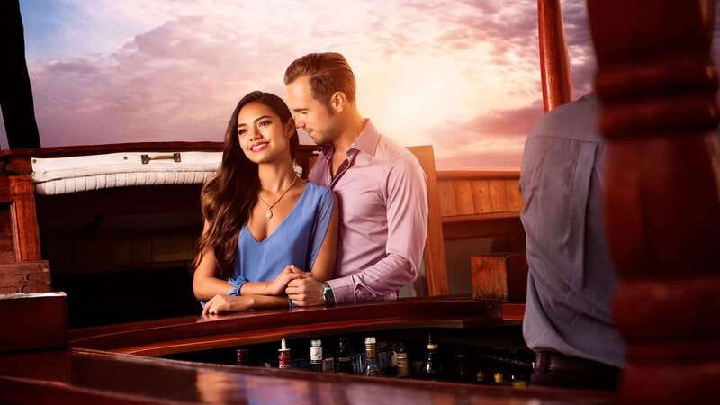 Cancun: Columbus The Romantic Dinner Cruise - Finding the marina on Boulevard Kukulcán