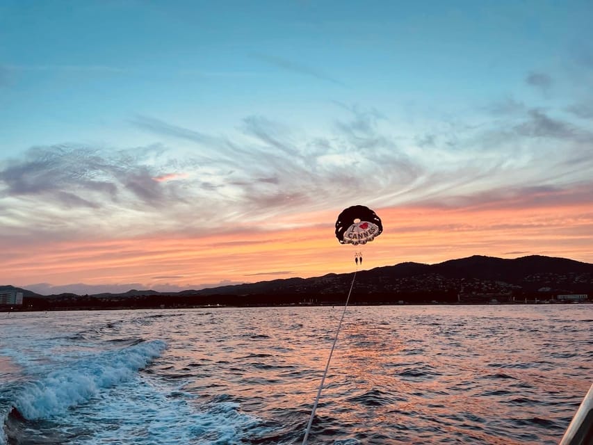 Cannes: Parasailing Experience for Couples, Family & Friends - The small details that shape the day