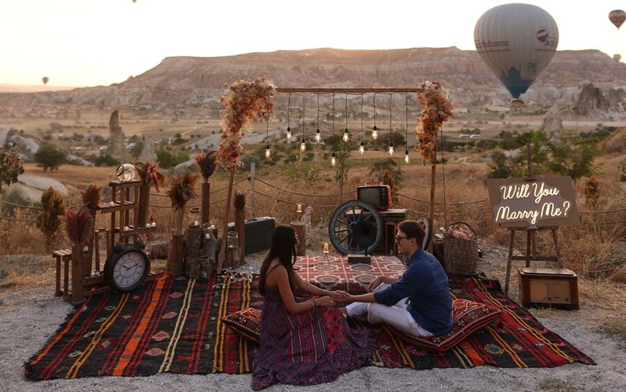 Cappadocia: Love Valley Proposal Service with Transfers - Is $354 good value for two people?
