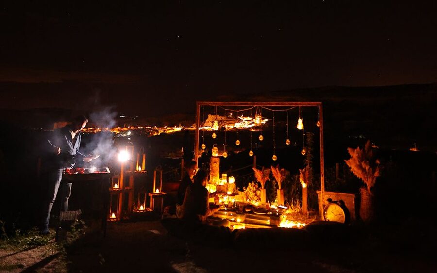 Cappadocia: Romantic Concept Dinner in the Valley - Hosts who handle proposals and surprises well