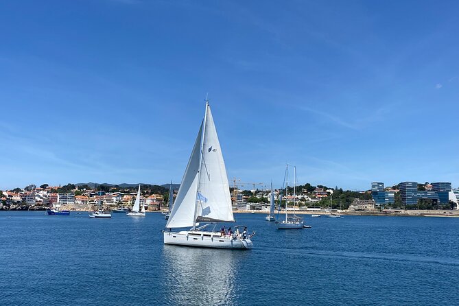Cascais Romantic Luxury Private 2h Cruise with sparkling wine - Practical details before you book