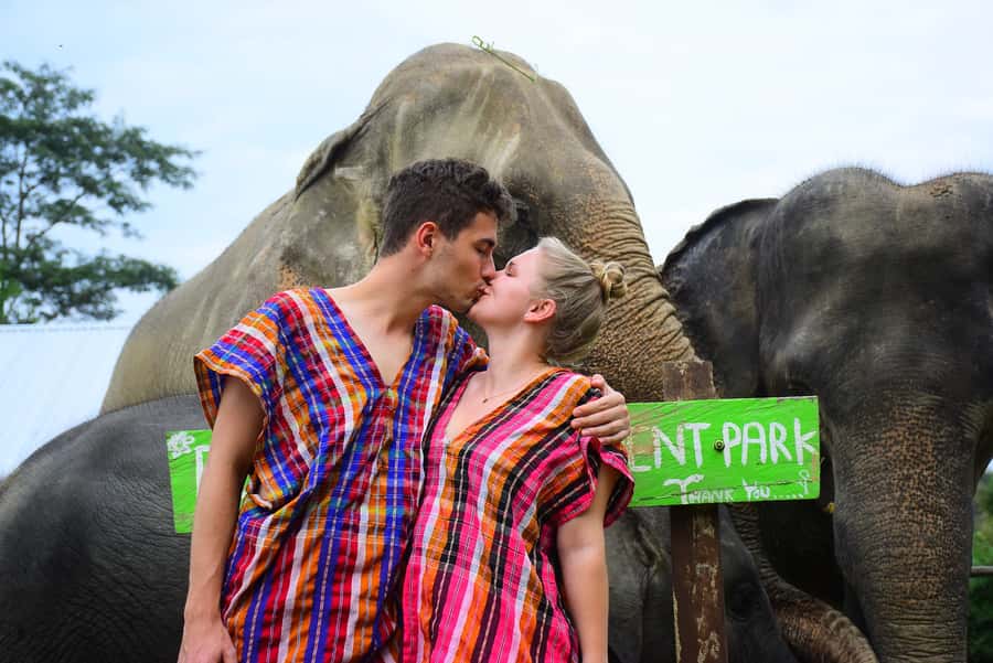 Chiang Mai: Private Elephant Care Experience for Couples - Key points to know before booking