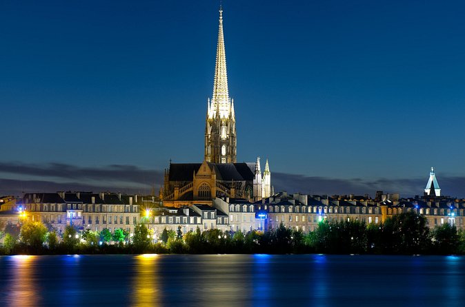 Christmas illuminations in 2CV - With 2 Presents (Food + goodies) - Two bridges, two different views of Bordeaux