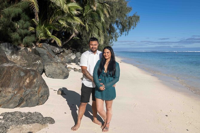 Cook Islands Family or Couple Photo Session - The $335.11 group price and its value