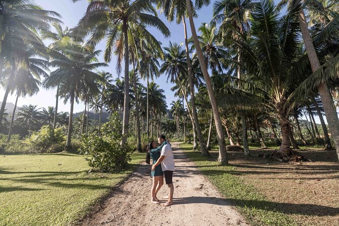 Cook Islands Family or Couple Photo Session - Booking and cancellation advice