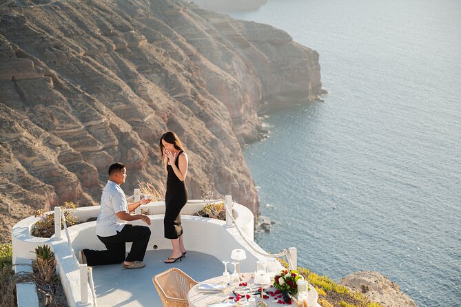 Couple and Family Photoshoot Experiece in Santorini - What $60.13 per person really buys