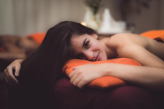 Couple Massage: 1 hour - Inside MasVital Massage Center on Arabial