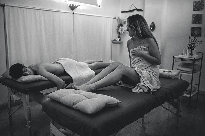 Couple Massage 80 minutes - An 80-minute treatment with room to relax