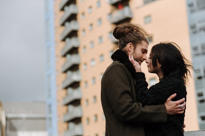 Couple’s Private Enchanting Walk in the Heart of Albuquerque - Tiguex Park offers a needed pause