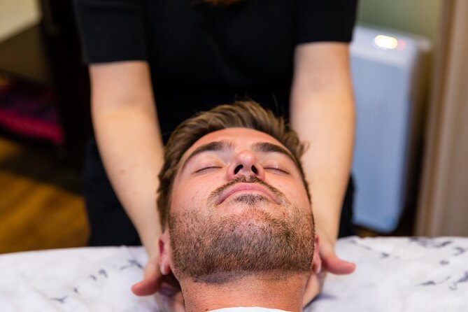 Couples Outdoor Bamboo Garden Massage or Ultimate Candlelight Signature Massage - Who will enjoy this massage most?