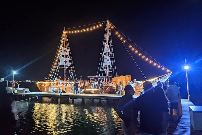 Enjoy The Spanish Galeon with a Romantic Night Dinner in Cancun - Choosing between lobster, rib eye, and vegetarian dinner