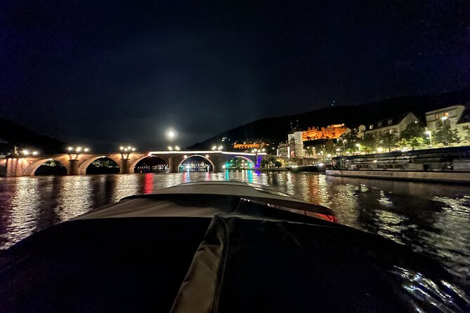 Exclusive private boat trip for couples in Heidelberg - Returning Downstream Along the Neuenheimer Side