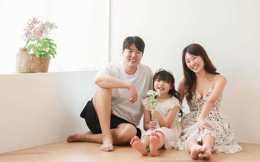 Family, Couple, and Group Photoshoot in Seoul - What the two customer experiences tell you