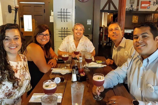 Friday Night - Date Night Cocktails in Greenville, South Carolina - Who should book this experience?