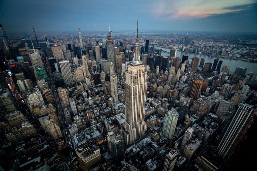 From Westchester: NYC Private Helicopter Tour for Couples - What the 30-minute flight actually covers